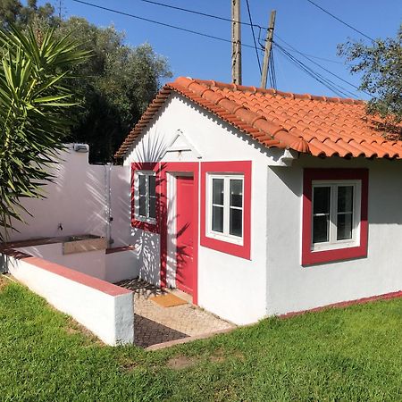 Вилла Lisbon Cozy House W/Garden And Pool Valejas Экстерьер фото
