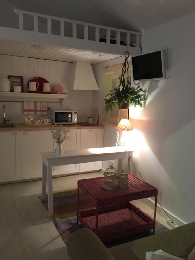 Вилла Lisbon Cozy House W/Garden And Pool Valejas Экстерьер фото