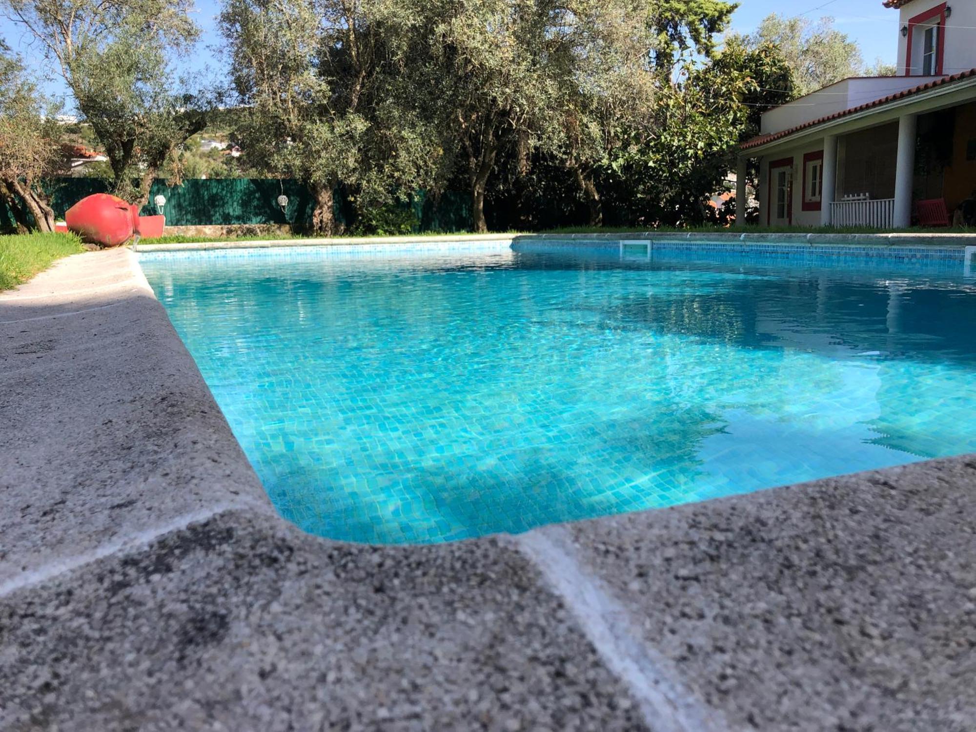 Вилла Lisbon Cozy House W/Garden And Pool Valejas Экстерьер фото